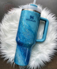 Load image into Gallery viewer, *PREORDER* Stanley 40 oz Custom Marble Swirl