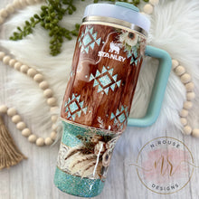 Load image into Gallery viewer, 40 oz Floral Western Stanley
